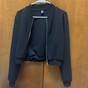 Cropped Long Sleeve Jacket